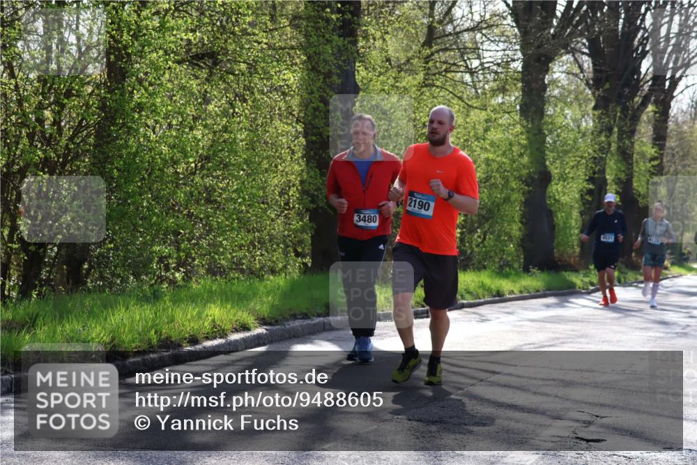 12.04.2026 - 45. Internationalen Wilhelmsburger Insellauf Yannick Fuchs http://msf.ph/oto/9488605 12.04.2026 10:34:07 Laufen 3480, 2190, 4139 meine-sportfotos.de