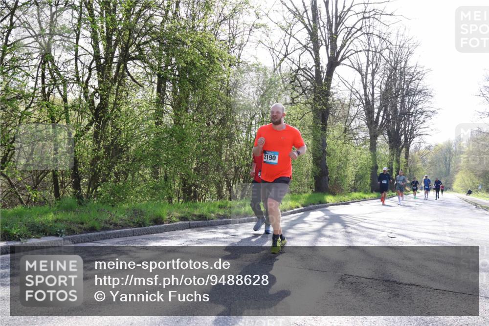 12.04.2026 - 45. Internationalen Wilhelmsburger Insellauf Yannick Fuchs http://msf.ph/oto/9488628 12.04.2026 10:34:08 Laufen 2190 meine-sportfotos.de