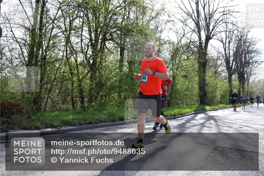12.04.2026 - 45. Internationalen Wilhelmsburger Insellauf Yannick Fuchs http://msf.ph/oto/9488635 12.04.2026 10:34:09 Laufen 190 meine-sportfotos.de