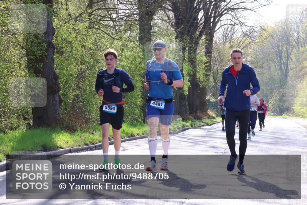 12.04.2026 - 45. Internationalen Wilhelmsburger Insellauf Yannick Fuchs http://msf.ph/oto/9488705 12.04.2026 10:34:16 Laufen 5594, 4481, 3772 meine-sportfotos.de
