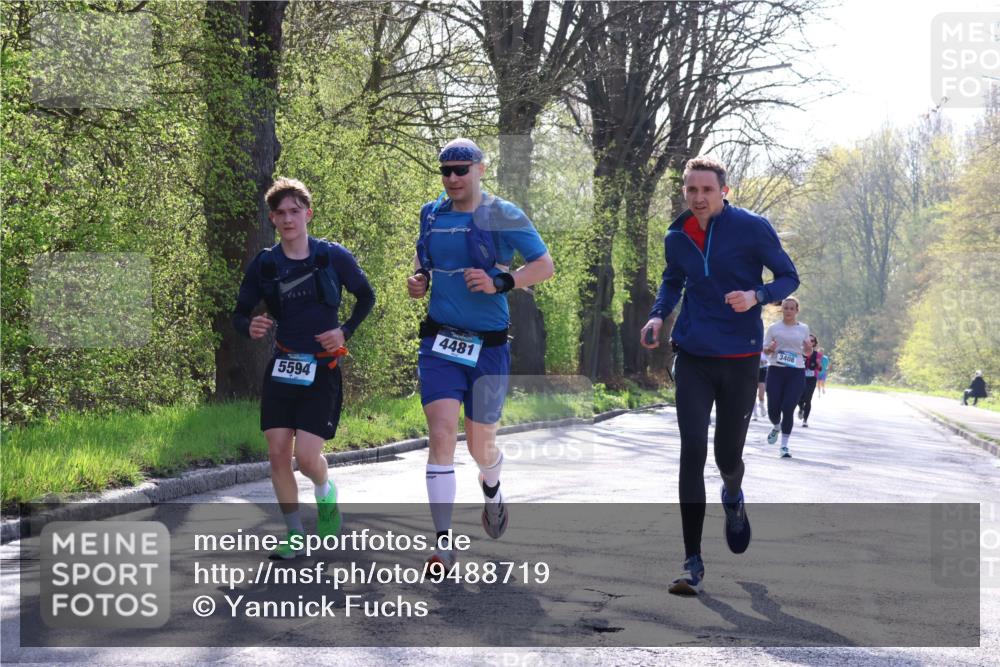 12.04.2026 - 45. Internationalen Wilhelmsburger Insellauf Yannick Fuchs http://msf.ph/oto/9488719 12.04.2026 10:34:17 Laufen 5594, 4481, 3408 meine-sportfotos.de