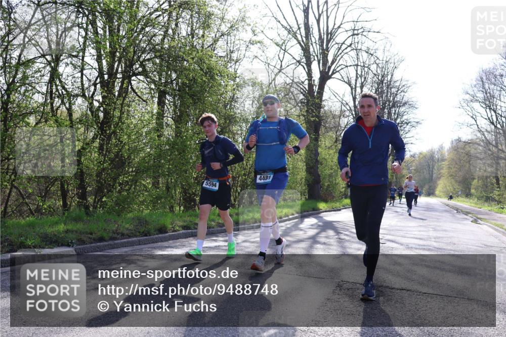 12.04.2026 - 45. Internationalen Wilhelmsburger Insellauf Yannick Fuchs http://msf.ph/oto/9488748 12.04.2026 10:34:19 Laufen 5594, 4481 meine-sportfotos.de