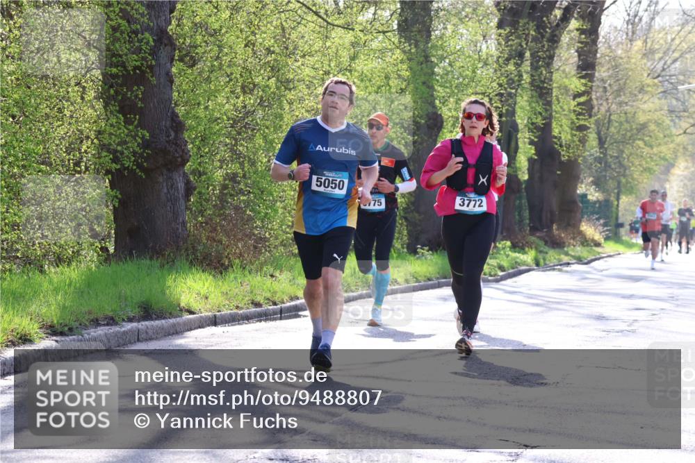 12.04.2026 - 45. Internationalen Wilhelmsburger Insellauf Yannick Fuchs http://msf.ph/oto/9488807 12.04.2026 10:34:26 Laufen 5050, 775, 3772 meine-sportfotos.de