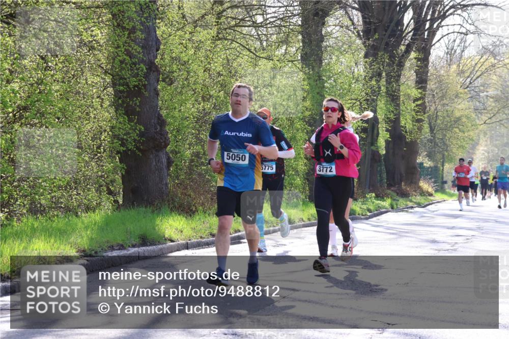 12.04.2026 - 45. Internationalen Wilhelmsburger Insellauf Yannick Fuchs http://msf.ph/oto/9488812 12.04.2026 10:34:26 Laufen 5050, 5775, 3772, 995 meine-sportfotos.de