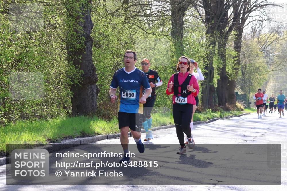 12.04.2026 - 45. Internationalen Wilhelmsburger Insellauf Yannick Fuchs http://msf.ph/oto/9488815 12.04.2026 10:34:26 Laufen 5050, 3772 meine-sportfotos.de