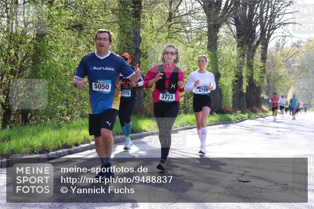 12.04.2026 - 45. Internationalen Wilhelmsburger Insellauf Yannick Fuchs http://msf.ph/oto/9488837 12.04.2026 10:34:28 Laufen 5050, 5775, 4755, 3772 meine-sportfotos.de
