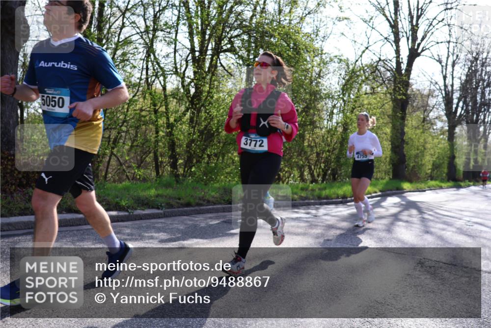 12.04.2026 - 45. Internationalen Wilhelmsburger Insellauf Yannick Fuchs http://msf.ph/oto/9488867 12.04.2026 10:34:30 Laufen 5050, 3772, 4755 meine-sportfotos.de