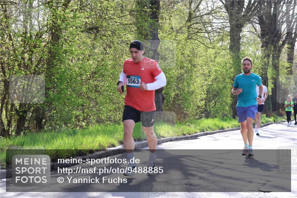 12.04.2026 - 45. Internationalen Wilhelmsburger Insellauf Yannick Fuchs http://msf.ph/oto/9488885 12.04.2026 10:34:38 Laufen 5563 meine-sportfotos.de