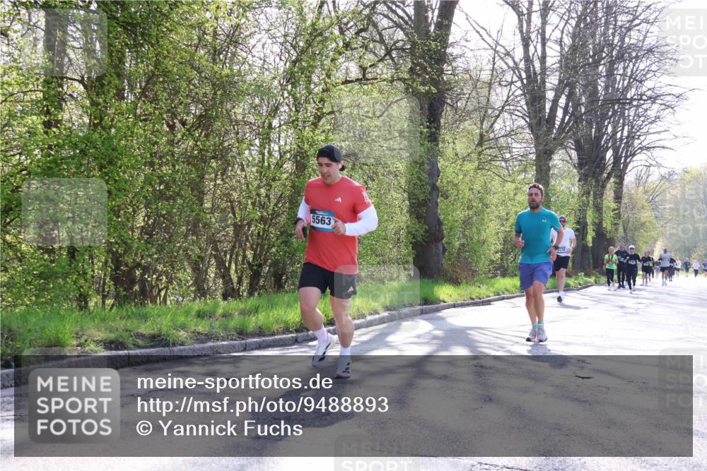 12.04.2026 - 45. Internationalen Wilhelmsburger Insellauf Yannick Fuchs http://msf.ph/oto/9488893 12.04.2026 10:34:39 Laufen 5563, 3172 meine-sportfotos.de
