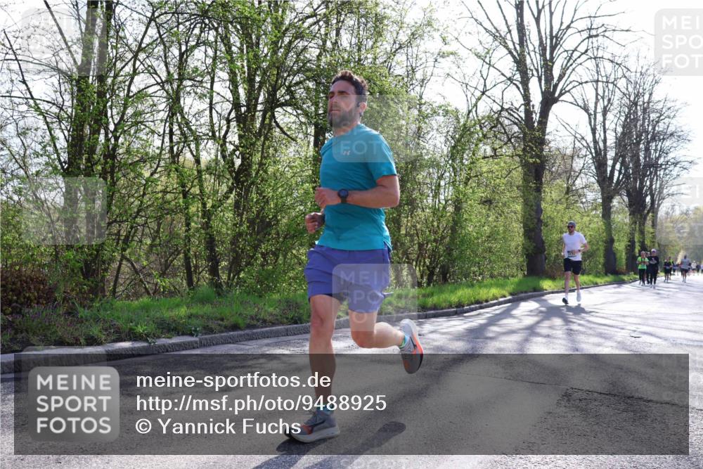 12.04.2026 - 45. Internationalen Wilhelmsburger Insellauf Yannick Fuchs http://msf.ph/oto/9488925 12.04.2026 10:34:41 Laufen  meine-sportfotos.de