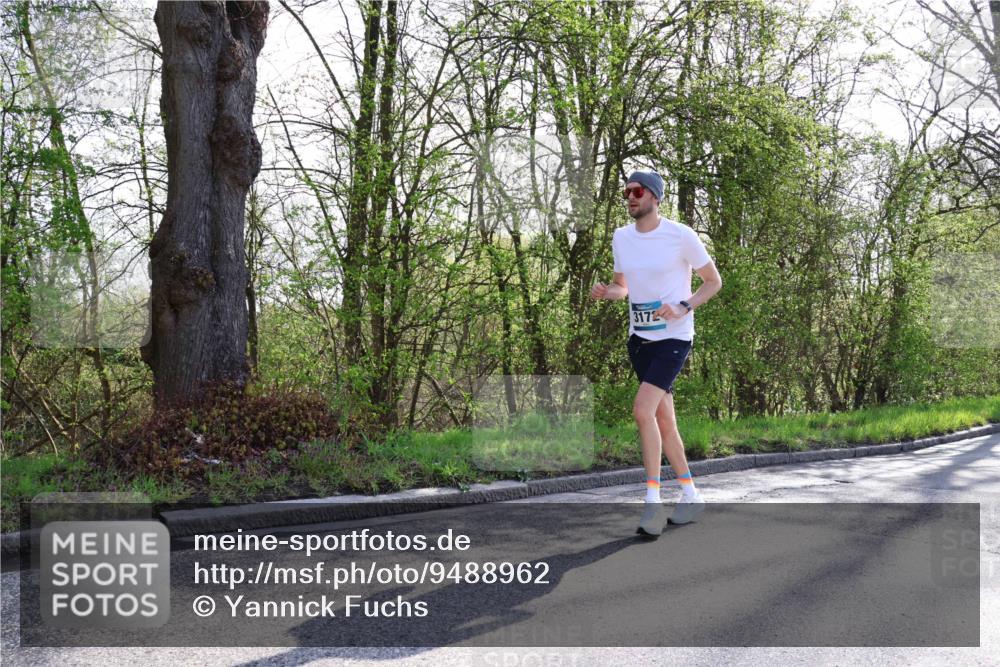 12.04.2026 - 45. Internationalen Wilhelmsburger Insellauf Yannick Fuchs http://msf.ph/oto/9488962 12.04.2026 10:34:44 Laufen 3172 meine-sportfotos.de