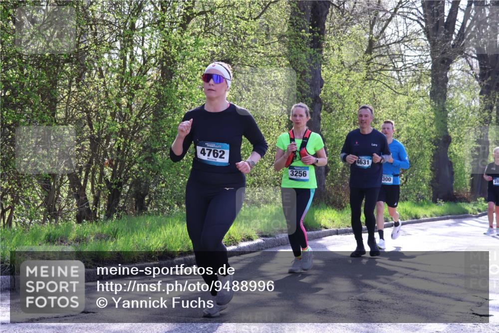 12.04.2026 - 45. Internationalen Wilhelmsburger Insellauf Yannick Fuchs http://msf.ph/oto/9488996 12.04.2026 10:34:48 Laufen 4762, 3256, 4631, 300 meine-sportfotos.de