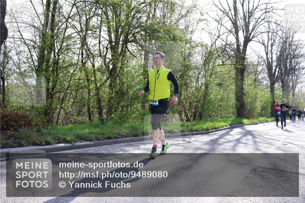 12.04.2026 - 45. Internationalen Wilhelmsburger Insellauf Yannick Fuchs http://msf.ph/oto/9489080 12.04.2026 10:34:56 Laufen 976 meine-sportfotos.de
