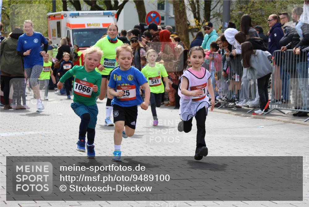 12.04.2026 - 45. Internationalen Wilhelmsburger Insellauf Strokosch-Dieckow http://msf.ph/oto/9489100 12.04.2026 14:09:28 Ziel 270, 220, 219, 216, 25, 1066, 209, 915, 221, 541, 1501 meine-sportfotos.de