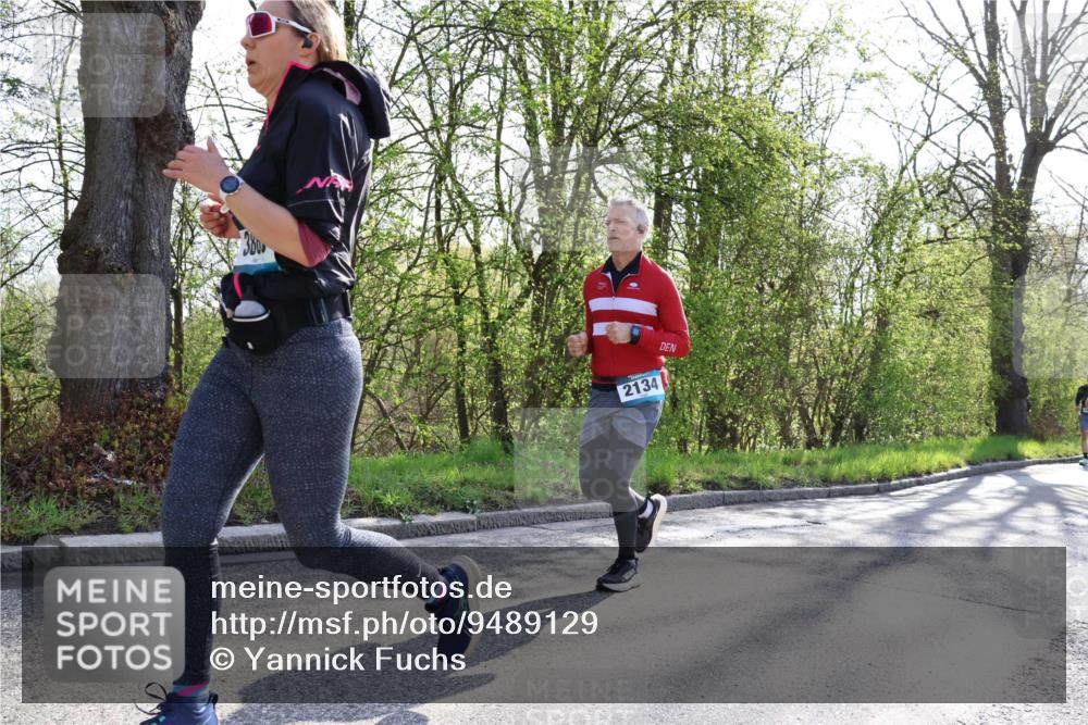 12.04.2026 - 45. Internationalen Wilhelmsburger Insellauf Yannick Fuchs http://msf.ph/oto/9489129 12.04.2026 10:35:01 Laufen 380, 2134 meine-sportfotos.de