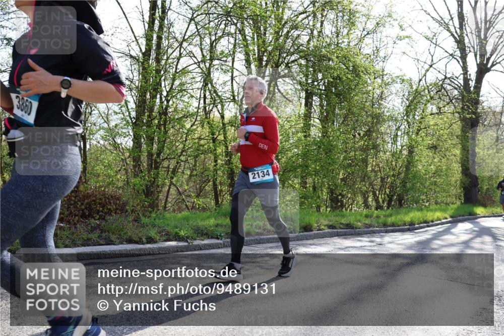 12.04.2026 - 45. Internationalen Wilhelmsburger Insellauf Yannick Fuchs http://msf.ph/oto/9489131 12.04.2026 10:35:01 Laufen 3860, 2134 meine-sportfotos.de