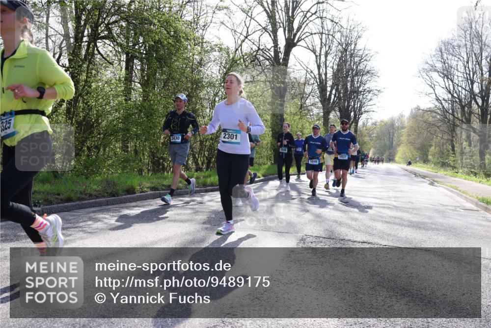 12.04.2026 - 45. Internationalen Wilhelmsburger Insellauf Yannick Fuchs http://msf.ph/oto/9489175 12.04.2026 10:35:05 Laufen 325, 3430, 2301, 3848, 5046, 5037 meine-sportfotos.de