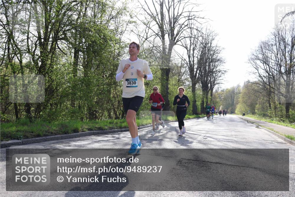 12.04.2026 - 45. Internationalen Wilhelmsburger Insellauf Yannick Fuchs http://msf.ph/oto/9489237 12.04.2026 10:35:11 Laufen 3830 meine-sportfotos.de