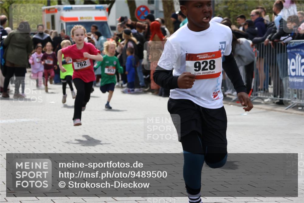 12.04.2026 - 45. Internationalen Wilhelmsburger Insellauf Strokosch-Dieckow http://msf.ph/oto/9489500 12.04.2026 14:08:57 Ziel 211, 711, 530, 91, 254, 1506, 266, 713, 547, 762, 281, 928, 953, 614, 235 meine-sportfotos.de