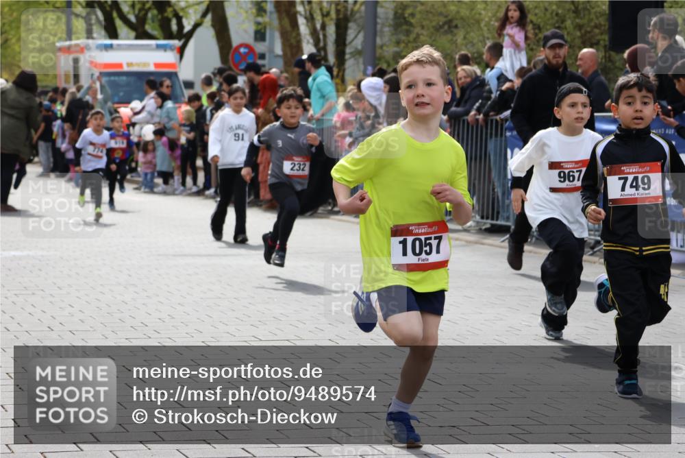12.04.2026 - 45. Internationalen Wilhelmsburger Insellauf Strokosch-Dieckow http://msf.ph/oto/9489574 12.04.2026 14:08:39 Ziel 175, 174, 653, 143, 1057, 232, 749, 967, 774, 919 meine-sportfotos.de