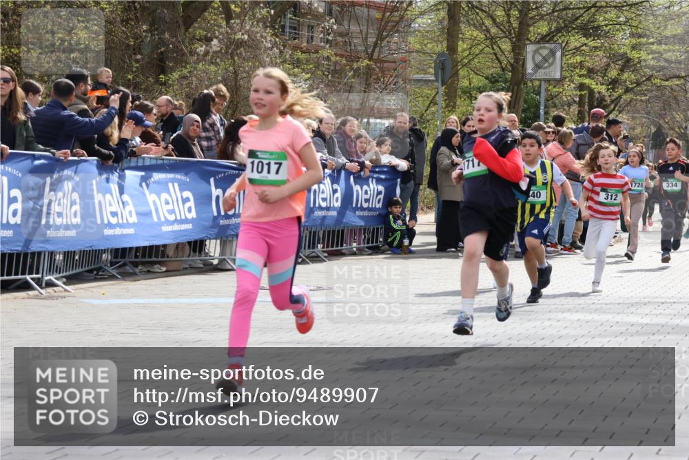 12.04.2026 - 45. Internationalen Wilhelmsburger Insellauf Strokosch-Dieckow http://msf.ph/oto/9489907 12.04.2026 14:35:20 Ziel 873, 142, 522, 1009, 419, 80, 366, 574, 1017, 1717, 312, 340, 848, 1728, 474 meine-sportfotos.de