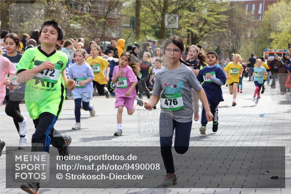 12.04.2026 - 45. Internationalen Wilhelmsburger Insellauf Strokosch-Dieckow http://msf.ph/oto/9490008 12.04.2026 14:34:53 Ziel 993, 519, 999, 622, 471, 356, 47, 1021, 485, 489, 1016, 122, 476, 472, 575, 287, 326, 464, 1706, 346, 1726, 556, 840, 864, 288, 1725, 550, 527, 1721, 616, 816 meine-sportfotos.de