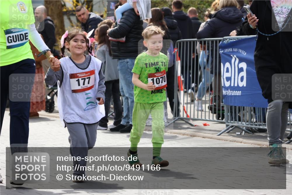 12.04.2026 - 45. Internationalen Wilhelmsburger Insellauf Strokosch-Dieckow http://msf.ph/oto/9491166 12.04.2026 14:11:42 Ziel 1528, 213, 177 meine-sportfotos.de