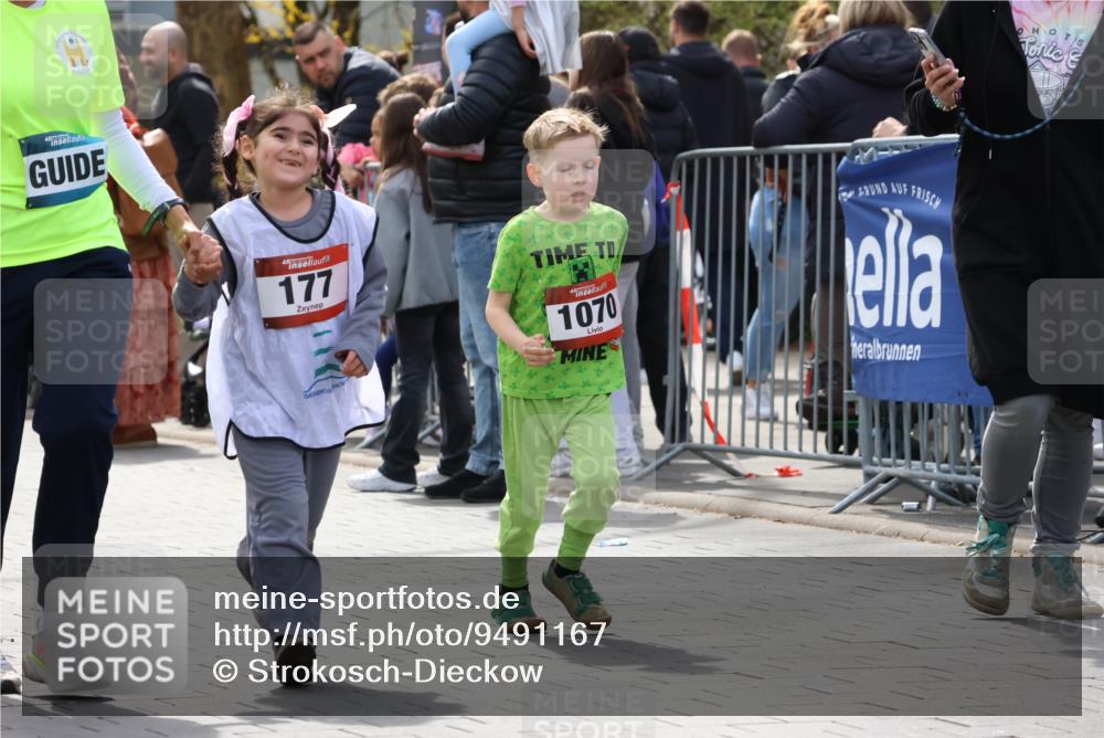 12.04.2026 - 45. Internationalen Wilhelmsburger Insellauf Strokosch-Dieckow http://msf.ph/oto/9491167 12.04.2026 14:11:41 Ziel 1528, 213, 177 meine-sportfotos.de