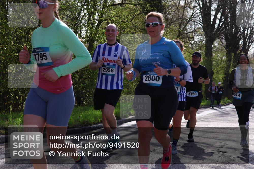 12.04.2026 - 45. Internationalen Wilhelmsburger Insellauf Yannick Fuchs http://msf.ph/oto/9491520 12.04.2026 10:41:58 Laufen 2795, 2958, 2600, 4750, 65614 meine-sportfotos.de
