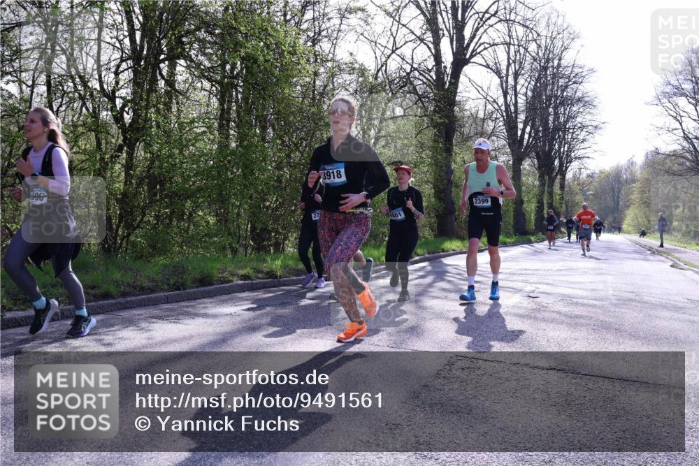 12.04.2026 - 45. Internationalen Wilhelmsburger Insellauf Yannick Fuchs http://msf.ph/oto/9491561 12.04.2026 10:42:07 Laufen 27, 3918, 2399 meine-sportfotos.de