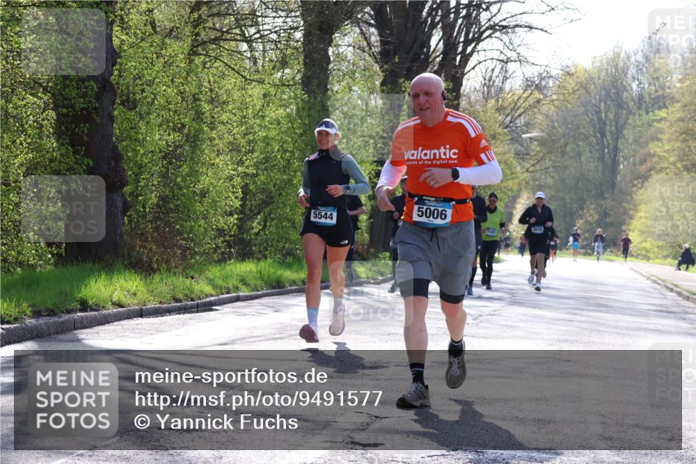12.04.2026 - 45. Internationalen Wilhelmsburger Insellauf Yannick Fuchs http://msf.ph/oto/9491577 12.04.2026 10:42:10 Laufen 5544, 5006, 5618 meine-sportfotos.de
