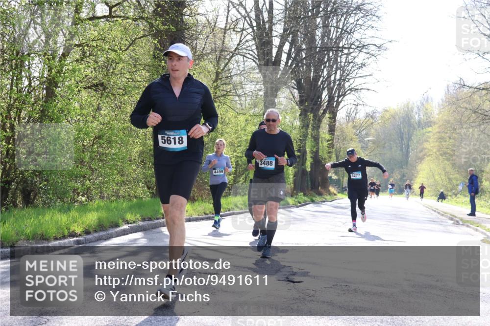 12.04.2026 - 45. Internationalen Wilhelmsburger Insellauf Yannick Fuchs http://msf.ph/oto/9491611 12.04.2026 10:42:17 Laufen 5618, 4499, 3488, 4277 meine-sportfotos.de