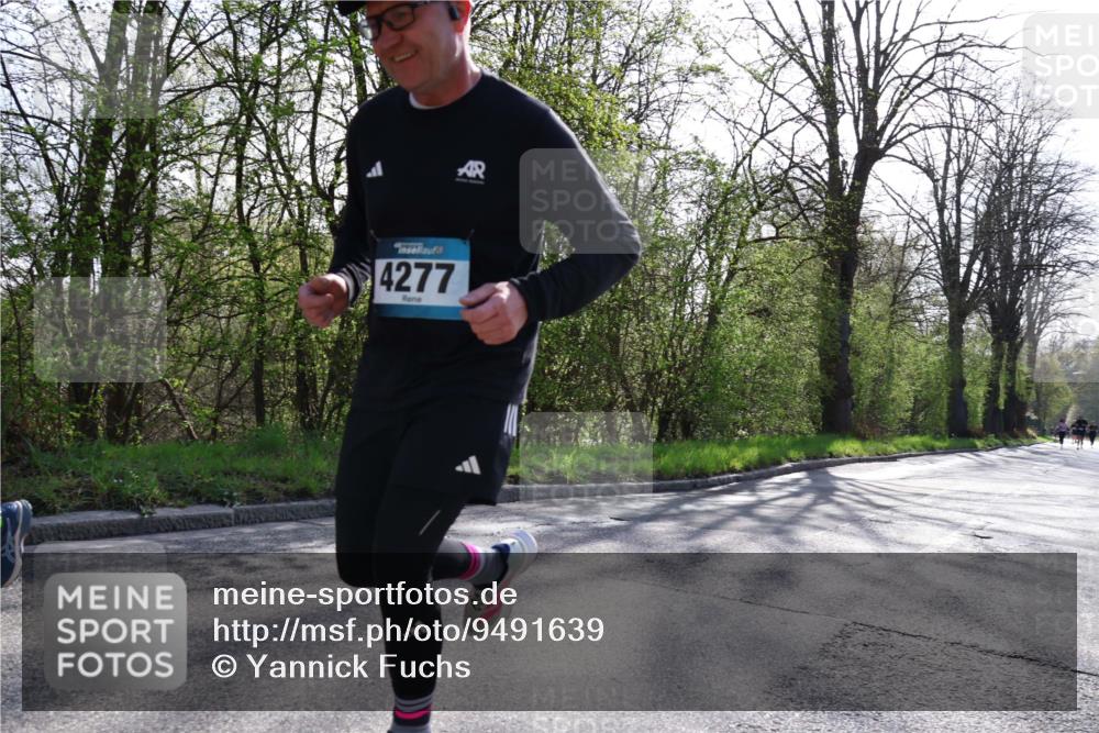 12.04.2026 - 45. Internationalen Wilhelmsburger Insellauf Yannick Fuchs http://msf.ph/oto/9491639 12.04.2026 10:42:22 Laufen 4277 meine-sportfotos.de