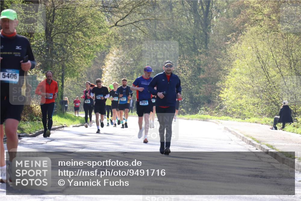 12.04.2026 - 45. Internationalen Wilhelmsburger Insellauf Yannick Fuchs http://msf.ph/oto/9491716 12.04.2026 10:42:50 Laufen 5406, 68, 471, 3724, 5047, 4636, 2821 meine-sportfotos.de