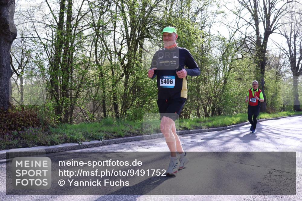 12.04.2026 - 45. Internationalen Wilhelmsburger Insellauf Yannick Fuchs http://msf.ph/oto/9491752 12.04.2026 10:42:55 Laufen 1, 2015, 5406, 4298 meine-sportfotos.de