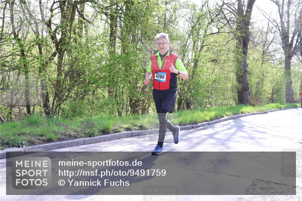 12.04.2026 - 45. Internationalen Wilhelmsburger Insellauf Yannick Fuchs http://msf.ph/oto/9491759 12.04.2026 10:42:57 Laufen 4298 meine-sportfotos.de