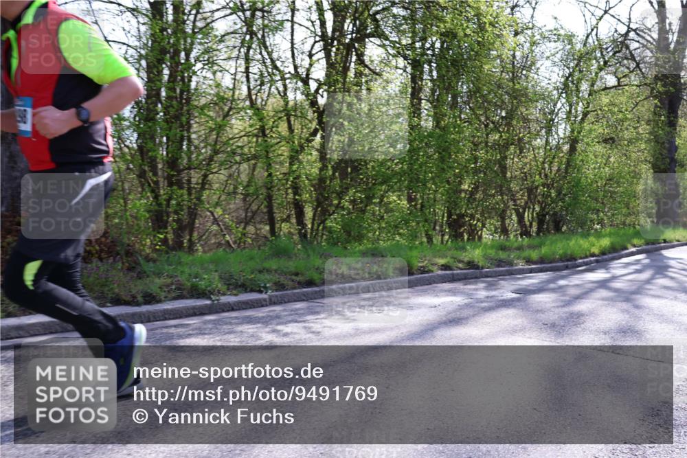 12.04.2026 - 45. Internationalen Wilhelmsburger Insellauf Yannick Fuchs http://msf.ph/oto/9491769 12.04.2026 10:42:58 Laufen  meine-sportfotos.de