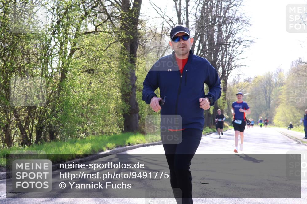 12.04.2026 - 45. Internationalen Wilhelmsburger Insellauf Yannick Fuchs http://msf.ph/oto/9491775 12.04.2026 10:43:01 Laufen 2821 meine-sportfotos.de