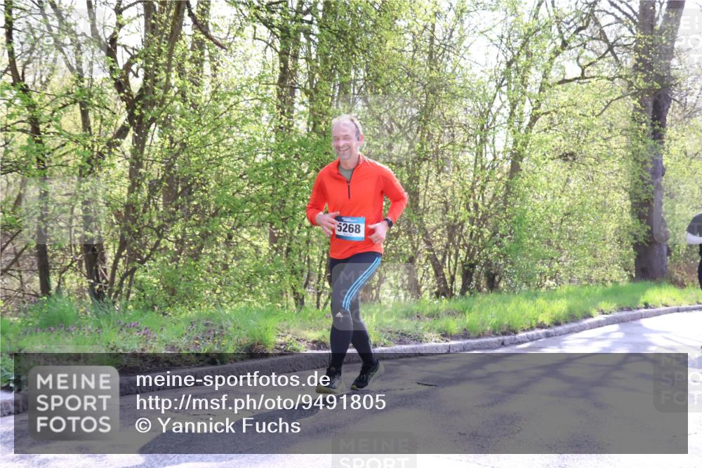 12.04.2026 - 45. Internationalen Wilhelmsburger Insellauf Yannick Fuchs http://msf.ph/oto/9491805 12.04.2026 10:43:07 Laufen 5268 meine-sportfotos.de