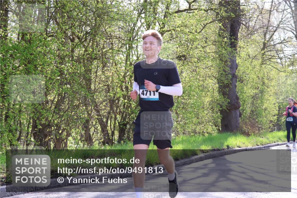 12.04.2026 - 45. Internationalen Wilhelmsburger Insellauf Yannick Fuchs http://msf.ph/oto/9491813 12.04.2026 10:43:08 Laufen 4711, 4636 meine-sportfotos.de