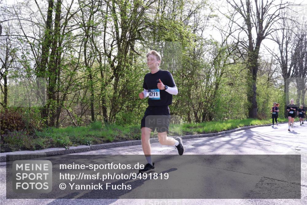 12.04.2026 - 45. Internationalen Wilhelmsburger Insellauf Yannick Fuchs http://msf.ph/oto/9491819 12.04.2026 10:43:09 Laufen 4711 meine-sportfotos.de