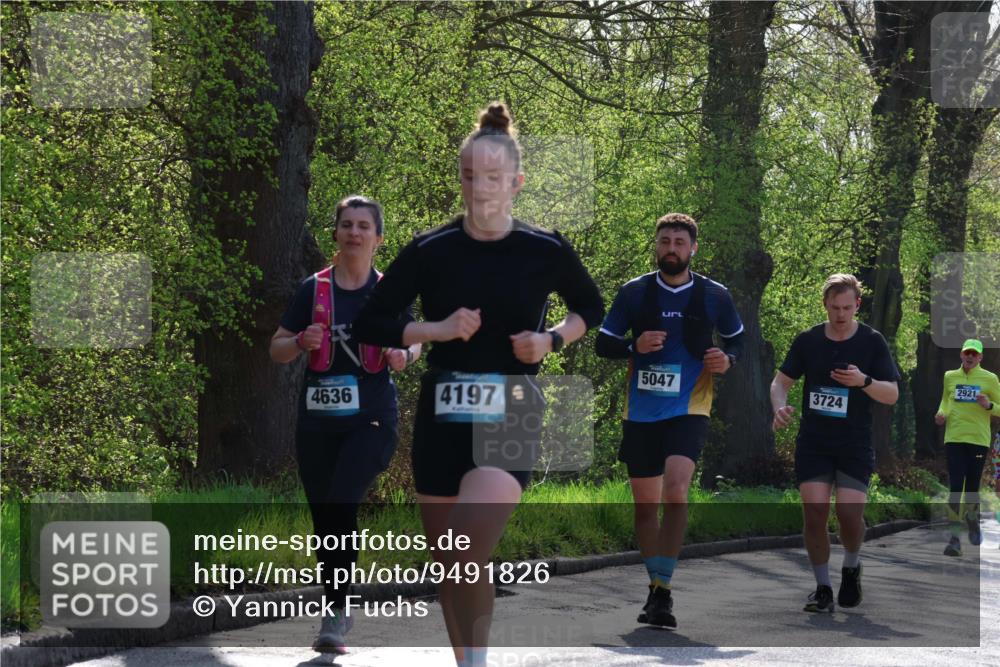 12.04.2026 - 45. Internationalen Wilhelmsburger Insellauf Yannick Fuchs http://msf.ph/oto/9491826 12.04.2026 10:43:11 Laufen 4636, 4197, 5047, 2921, 3724 meine-sportfotos.de