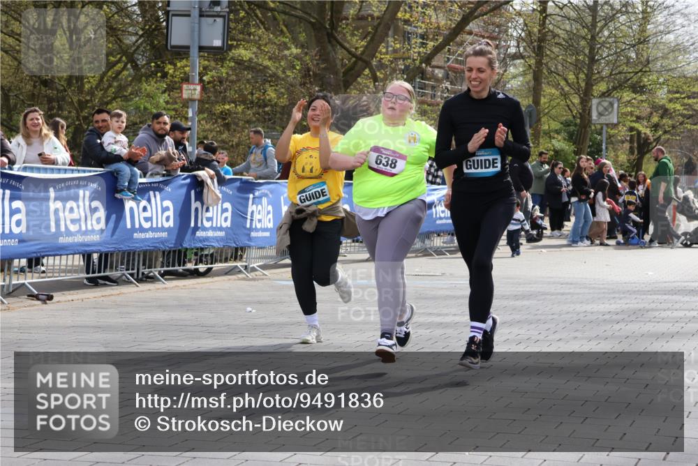 12.04.2026 - 45. Internationalen Wilhelmsburger Insellauf Strokosch-Dieckow http://msf.ph/oto/9491836 12.04.2026 14:55:17 Ziel 638 meine-sportfotos.de