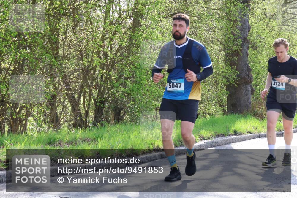 12.04.2026 - 45. Internationalen Wilhelmsburger Insellauf Yannick Fuchs http://msf.ph/oto/9491853 12.04.2026 10:43:14 Laufen 5047, 3724 meine-sportfotos.de