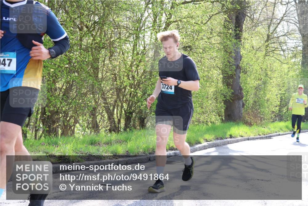 12.04.2026 - 45. Internationalen Wilhelmsburger Insellauf Yannick Fuchs http://msf.ph/oto/9491864 12.04.2026 10:43:16 Laufen 47, 3724, 2921 meine-sportfotos.de