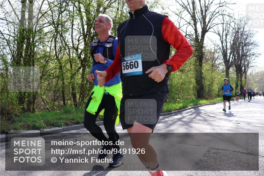12.04.2026 - 45. Internationalen Wilhelmsburger Insellauf Yannick Fuchs http://msf.ph/oto/9491926 12.04.2026 10:43:25 Laufen 5660, 2569 meine-sportfotos.de