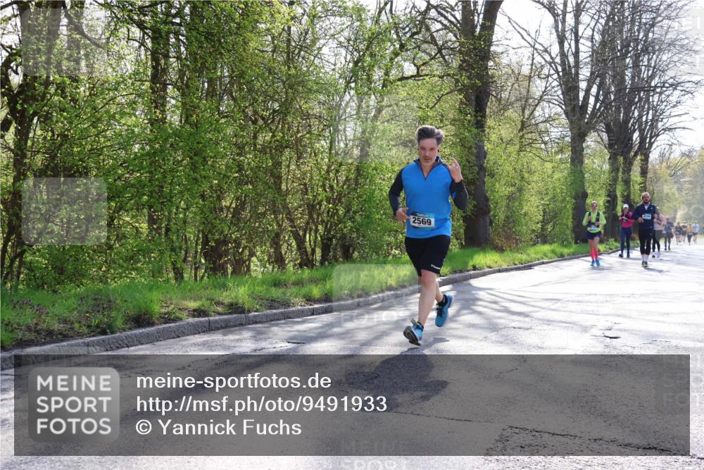 12.04.2026 - 45. Internationalen Wilhelmsburger Insellauf Yannick Fuchs http://msf.ph/oto/9491933 12.04.2026 10:43:27 Laufen 2569 meine-sportfotos.de