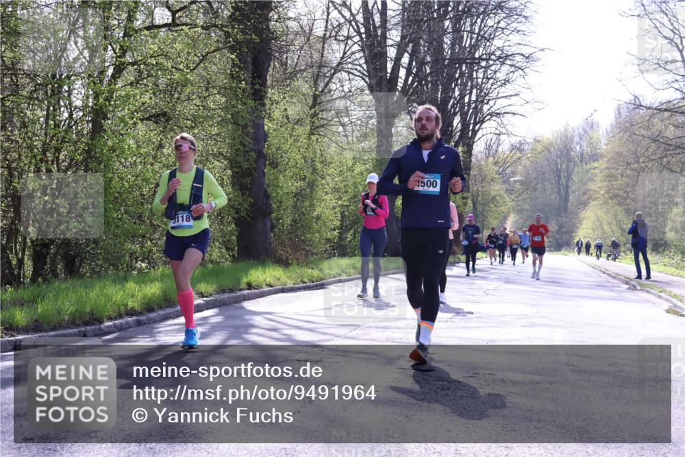 12.04.2026 - 45. Internationalen Wilhelmsburger Insellauf Yannick Fuchs http://msf.ph/oto/9491964 12.04.2026 10:43:32 Laufen 500, 3175 meine-sportfotos.de