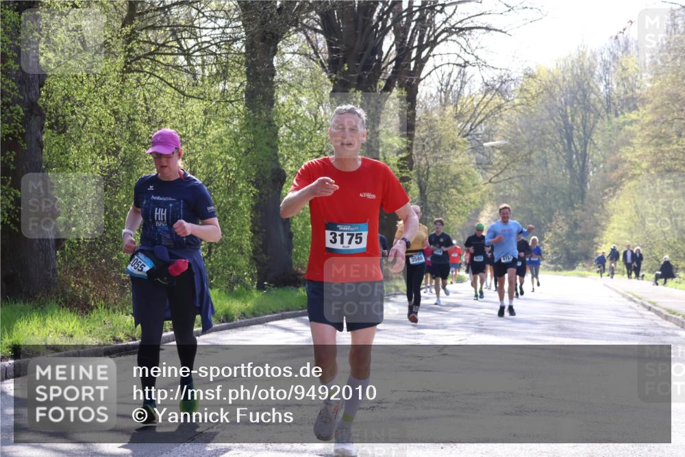 12.04.2026 - 45. Internationalen Wilhelmsburger Insellauf Yannick Fuchs http://msf.ph/oto/9492010 12.04.2026 10:43:39 Laufen 1055, 3175, 3580, 4131 meine-sportfotos.de