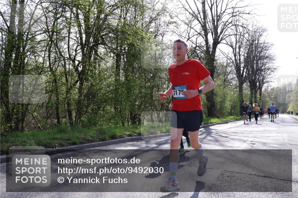 12.04.2026 - 45. Internationalen Wilhelmsburger Insellauf Yannick Fuchs http://msf.ph/oto/9492030 12.04.2026 10:43:41 Laufen 3175 meine-sportfotos.de